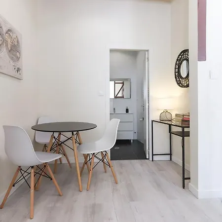 Bright Santa Catarina By Homing * Lissabon