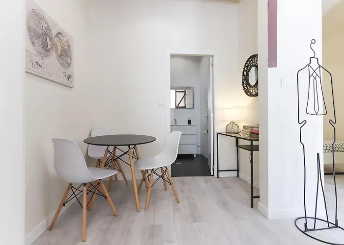 Bright Santa Catarina By Homing * Lisboa