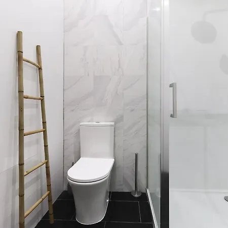 Bright Santa Catarina By Homing * Lisbon