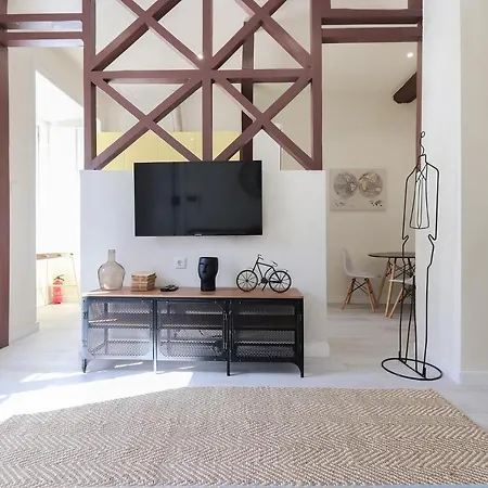 Apartment Bright Santa Catarina By Homing Lisbon