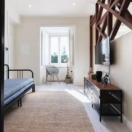 Apartment Bright Santa Catarina By Homing Lisbon
